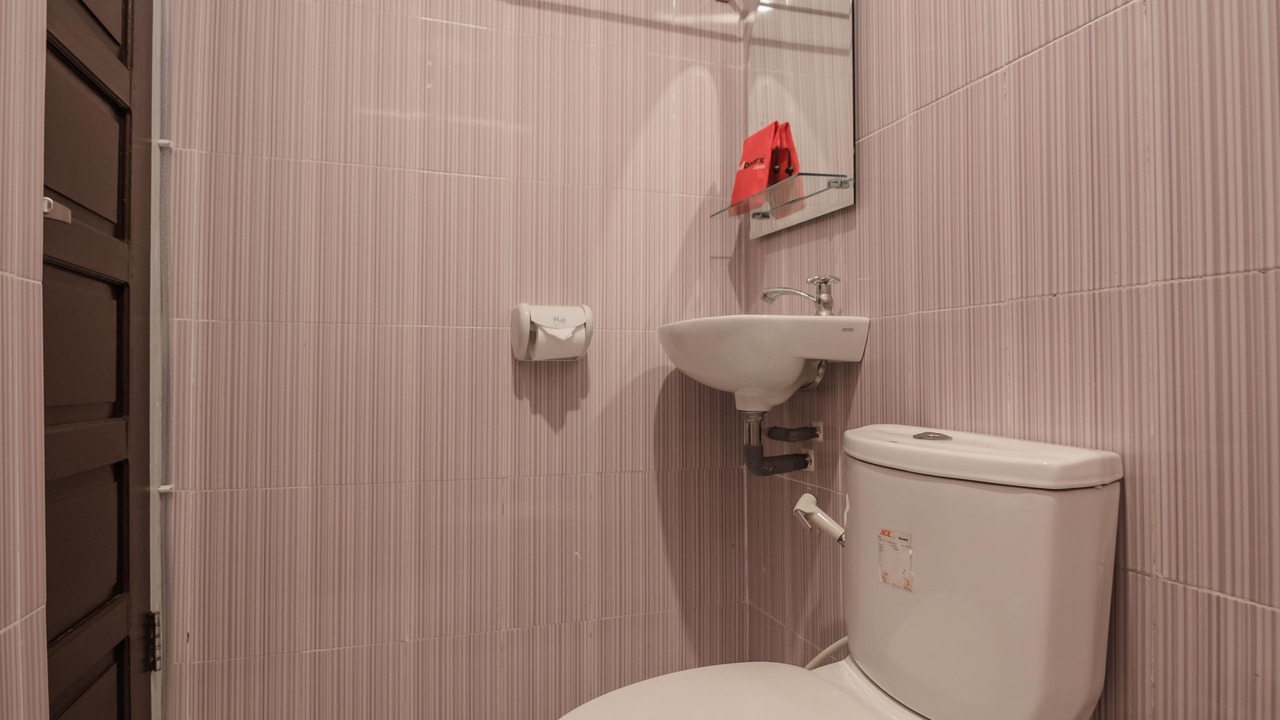 Photo of Bathroom in Banjarbaru