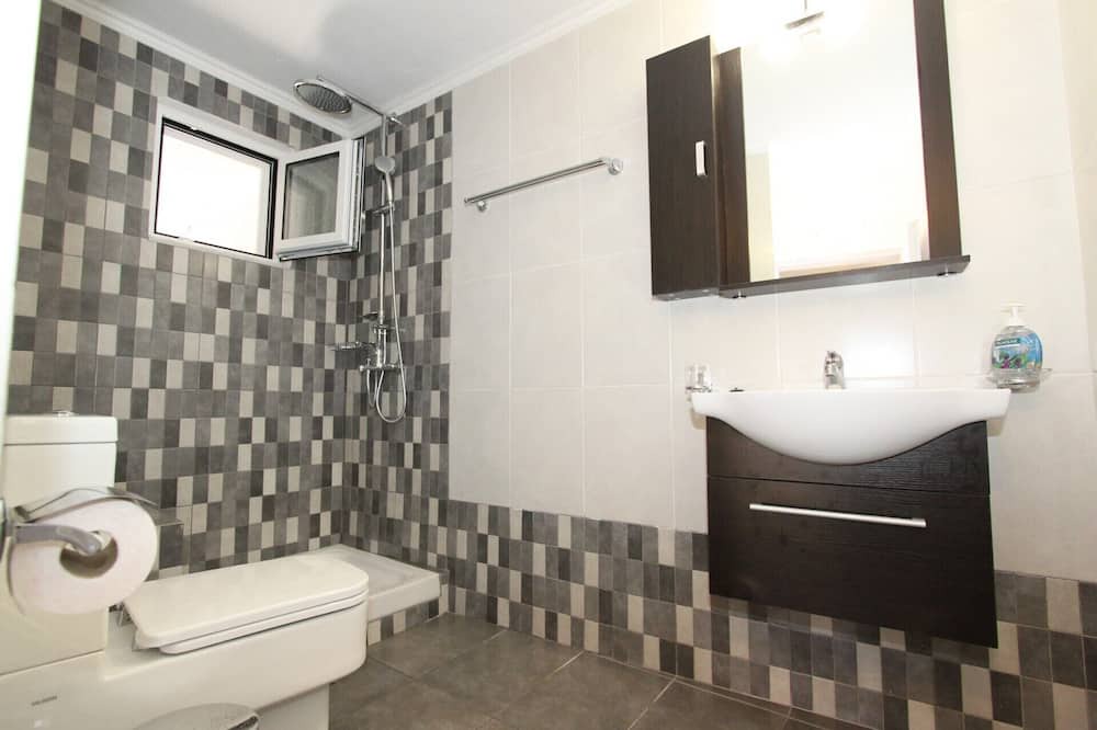 Photo of Bathroom in Gaios