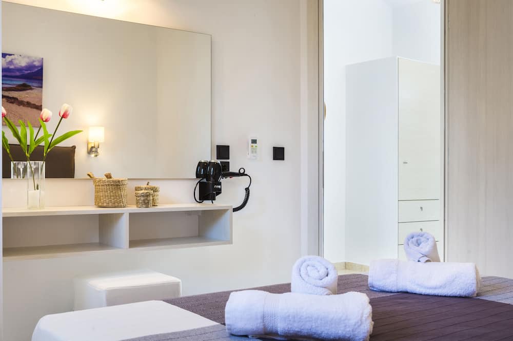 Photo of Bedroom in Ntomata