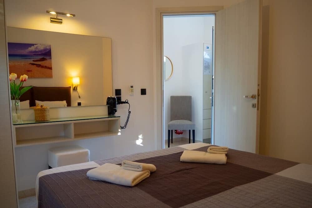 Photo of Bedroom in Ntomata