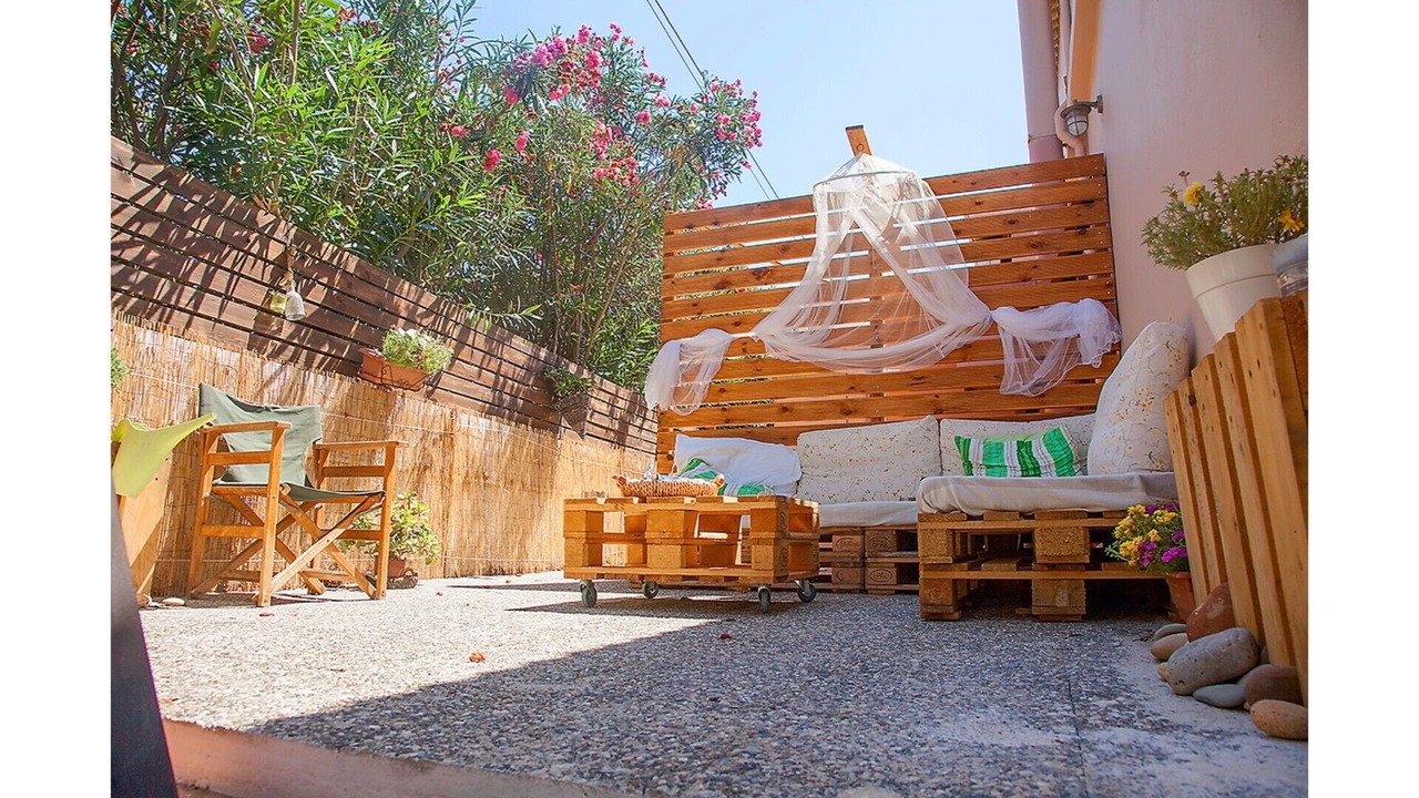 Photo of Outdoor in Gerani