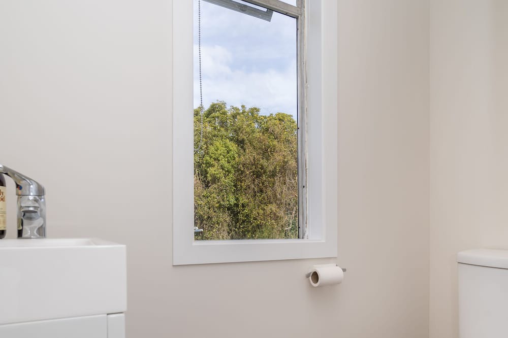 Photo of Bathroom in Kaka Point