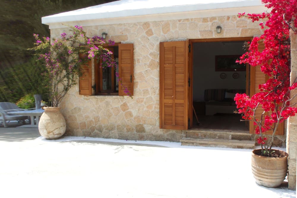 Photo of Outdoor in Troulos