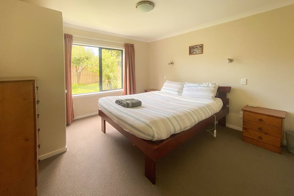 Photo of Bedroom in Lake Hawea