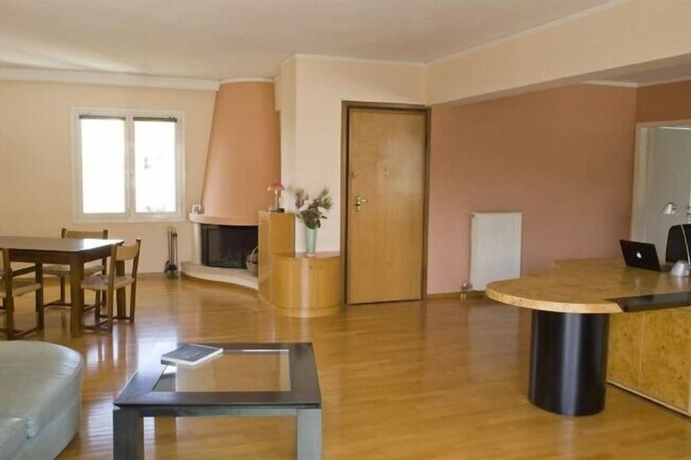 Photo of Livingroom in Agia Paraskevi