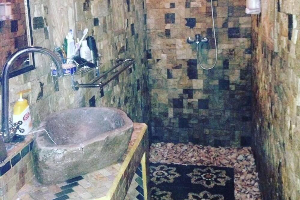 Photo of Bathroom in Sandik