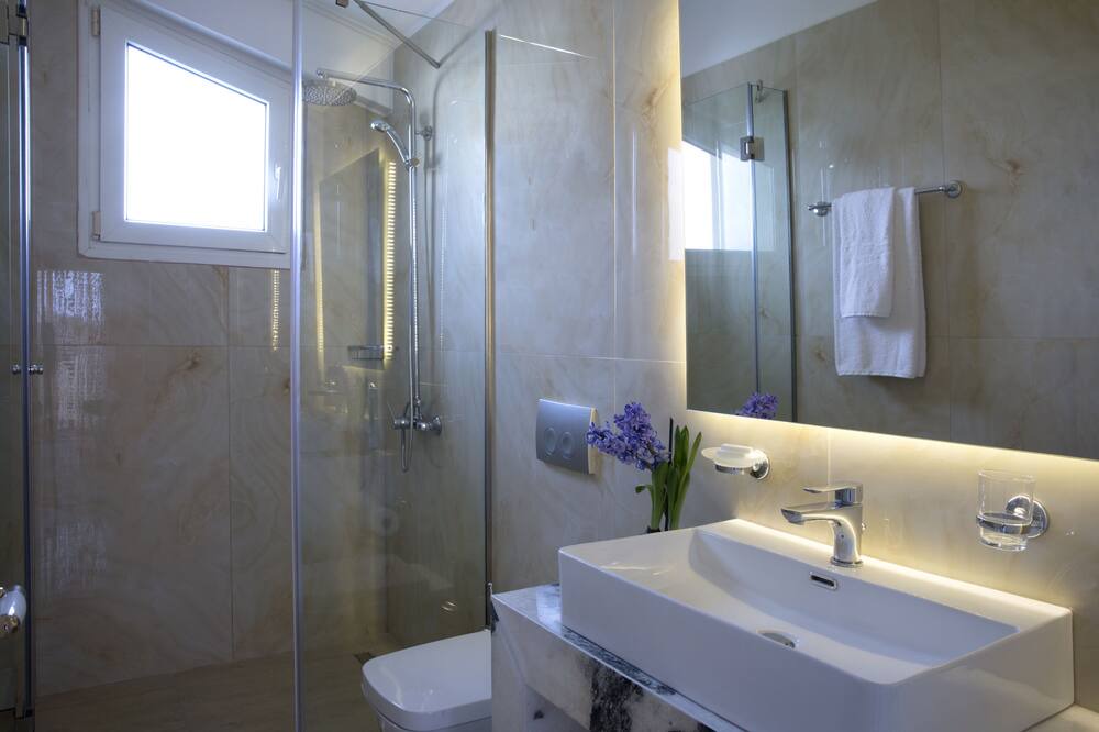 Photo of Bathroom in Menegata