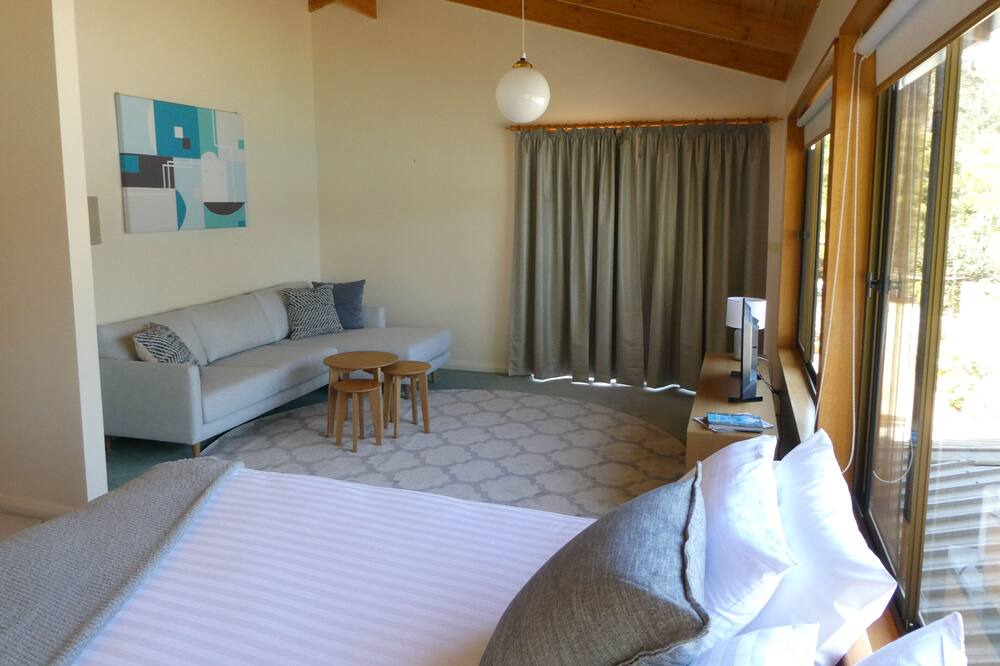 Photo of Bedroom in Eaglehawk Neck