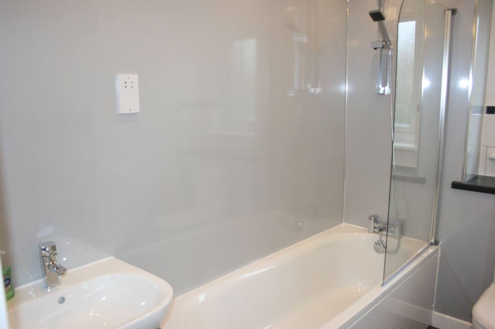 Photo of Bathroom in East End