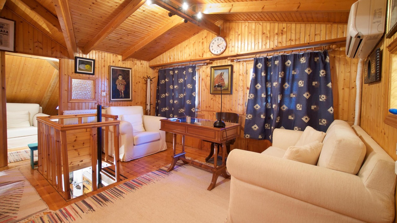 Photo of Livingroom in Mazarakata