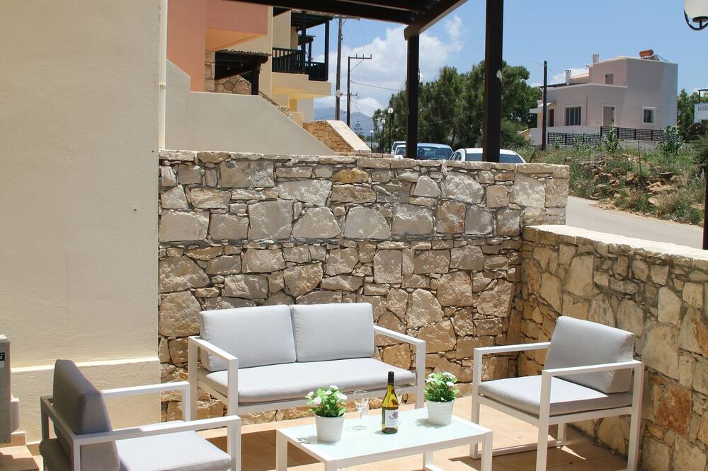 Photo of Patio Balcony in Panormos