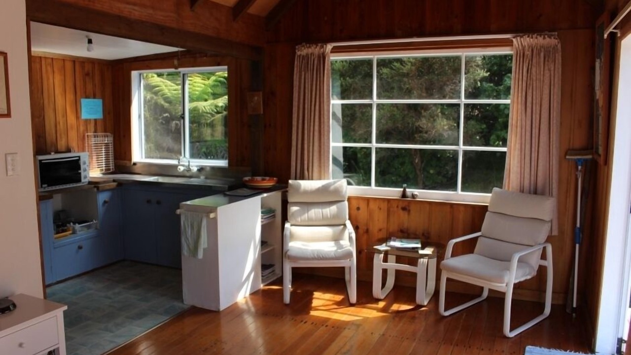 Photo of Livingroom in Tuateawa