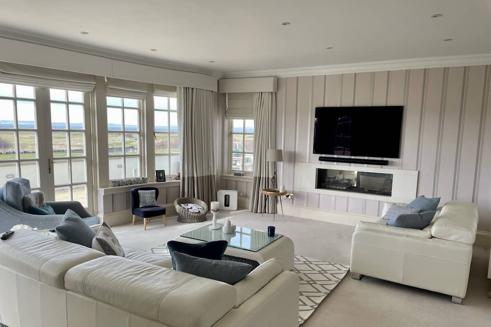 Photo of Livingroom in Aberlady