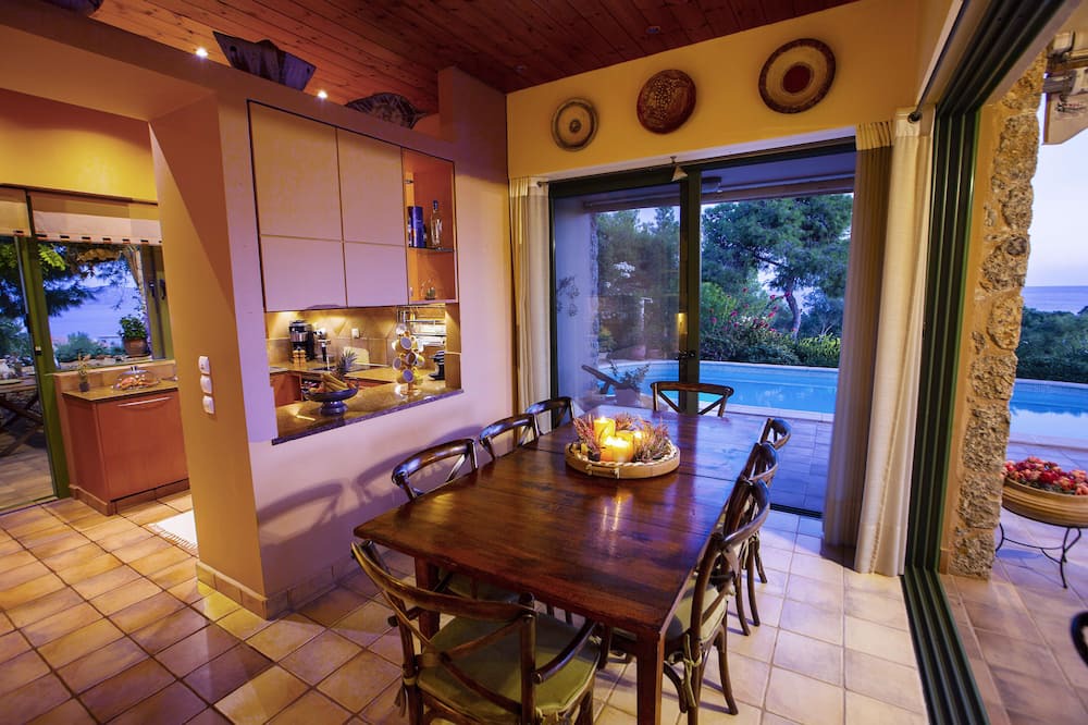 Photo of Kitchen in Agios Emilianos