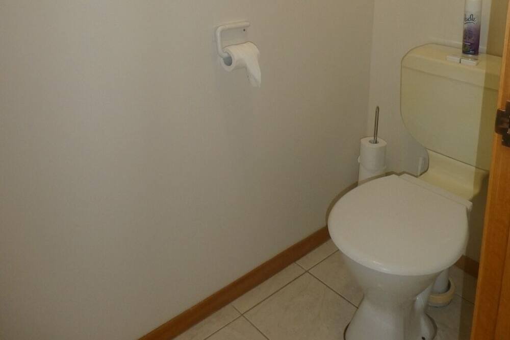 Photo of Bathroom in Bicheno