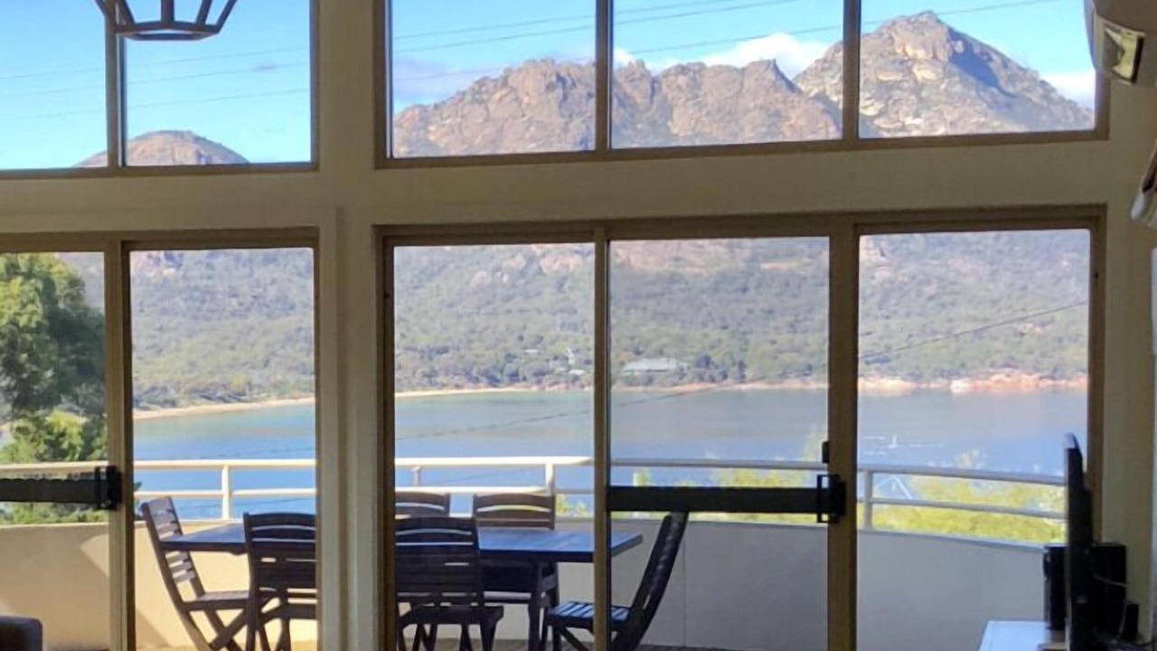 Photo of Livingroom in Coles Bay