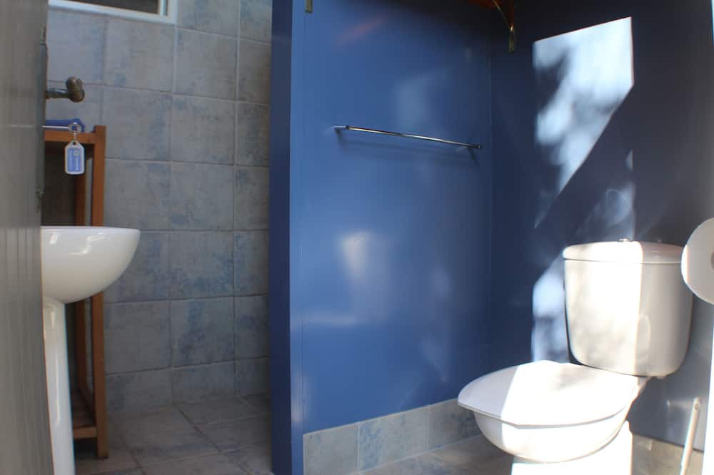 Photo of Bathroom in Ngaio Bay