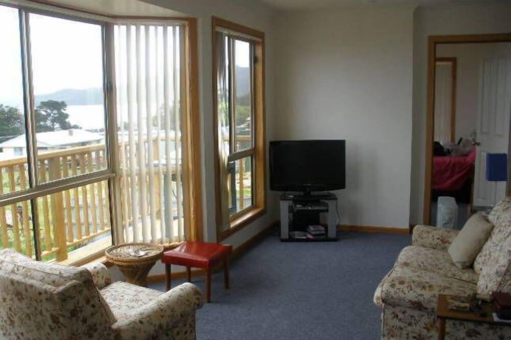 Photo of Livingroom in Alonnah
