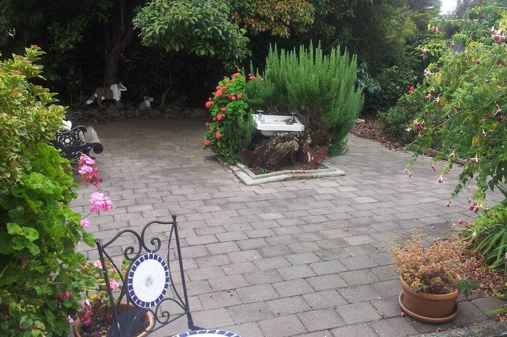 Photo of Outdoor in West Hobart
