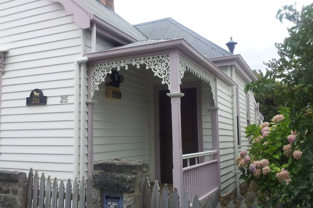 Photo of Others in West Hobart