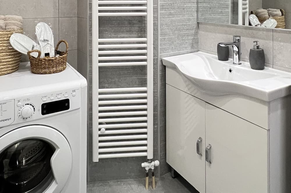 Photo of Bathroom in Peiraiki