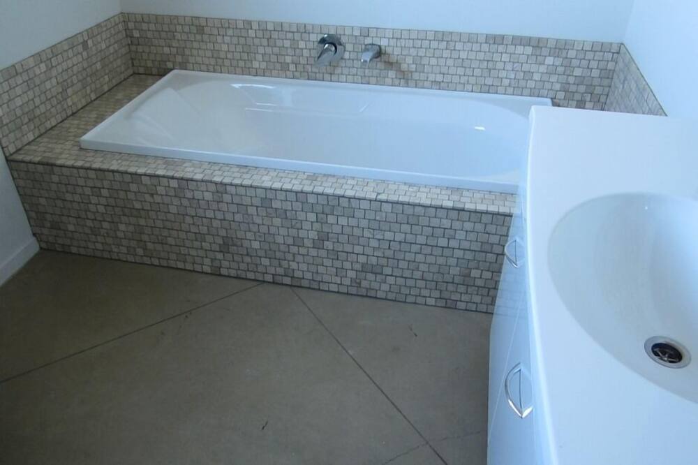 Photo of Bathroom in Ohau