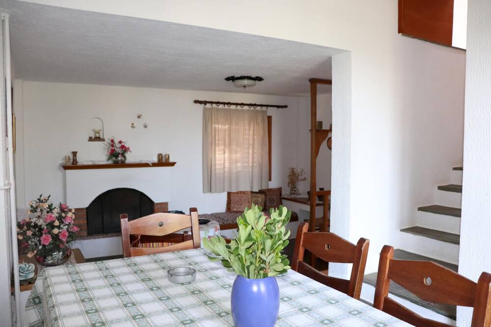 Photo of Livingroom in Vathi