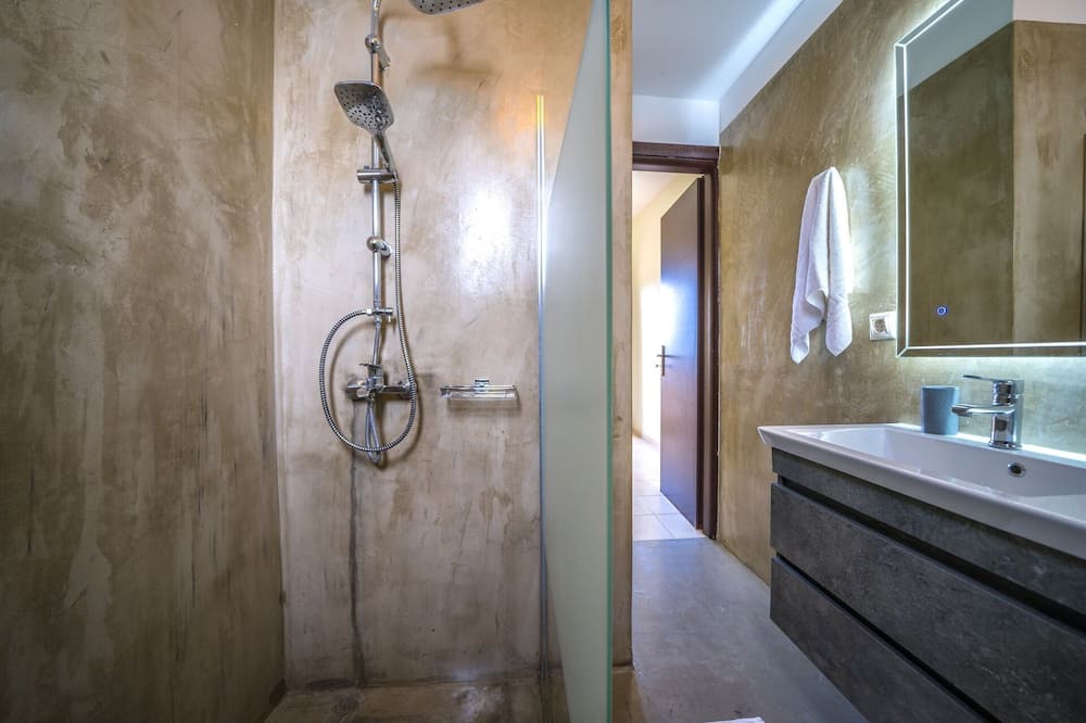 Photo of Bathroom in Spilia