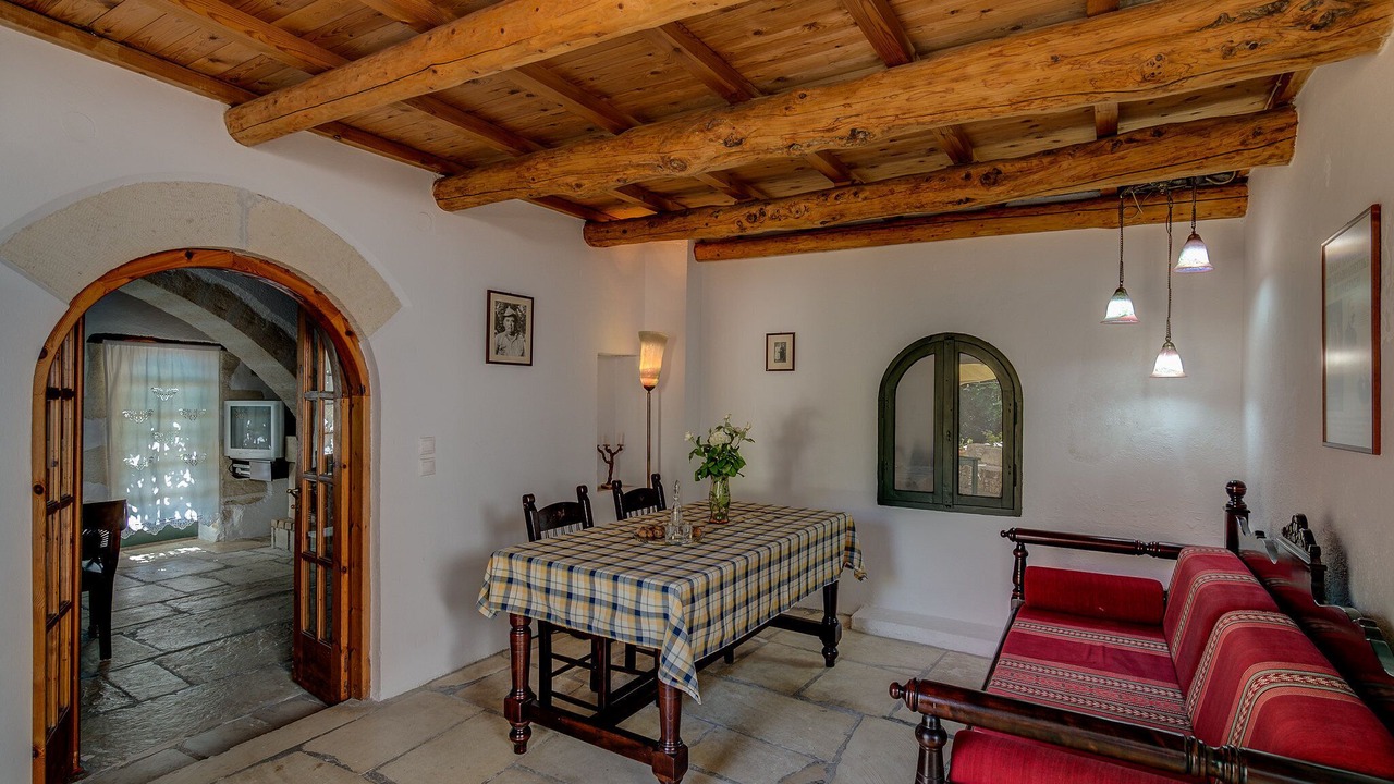Photo of Livingroom in Douliana