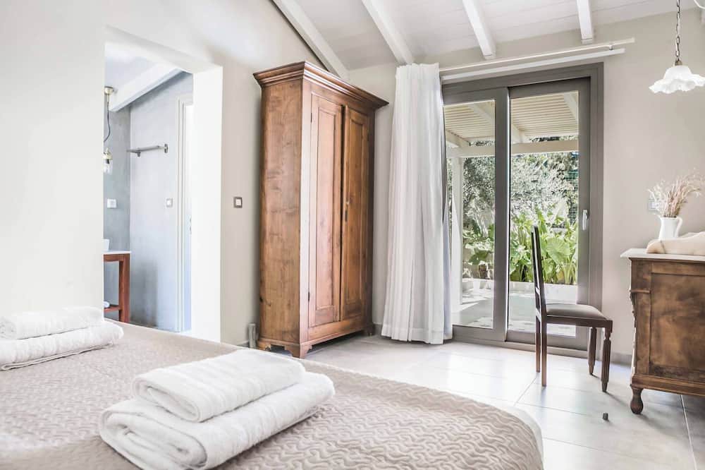 Photo of Bedroom in Argostoli Town