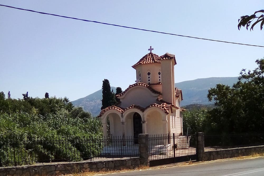 Photo of Others in Eretria