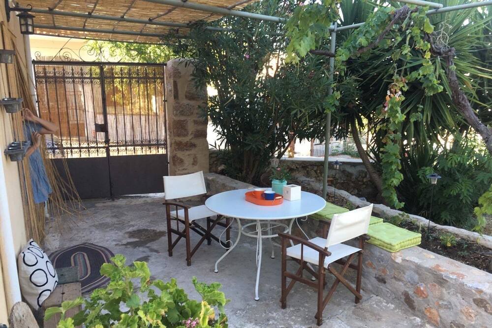 Photo of Patio Balcony in Molaoi
