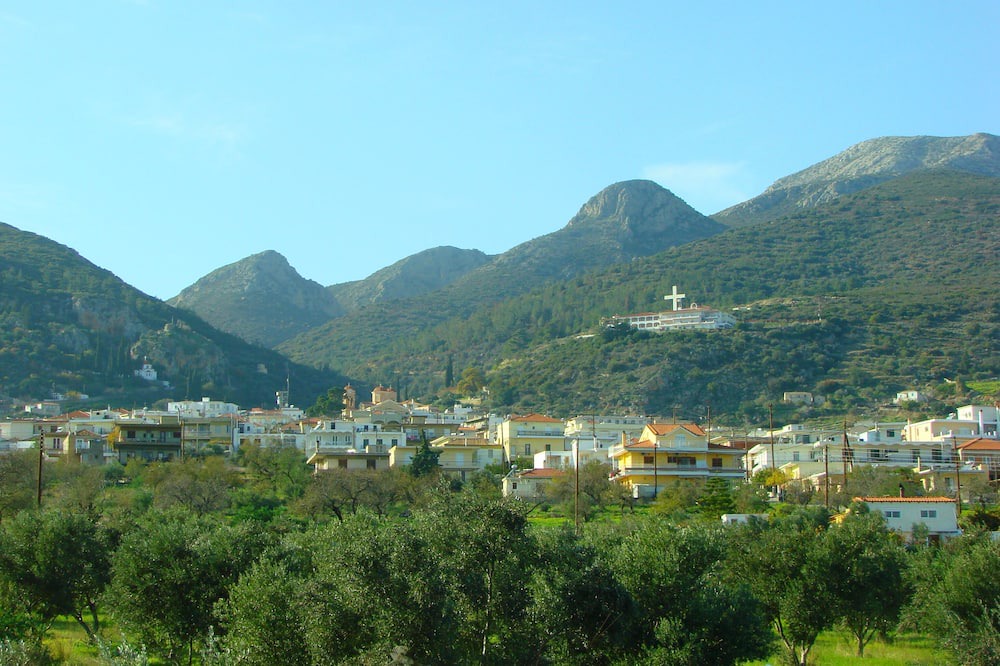 Photo of Others in Molaoi
