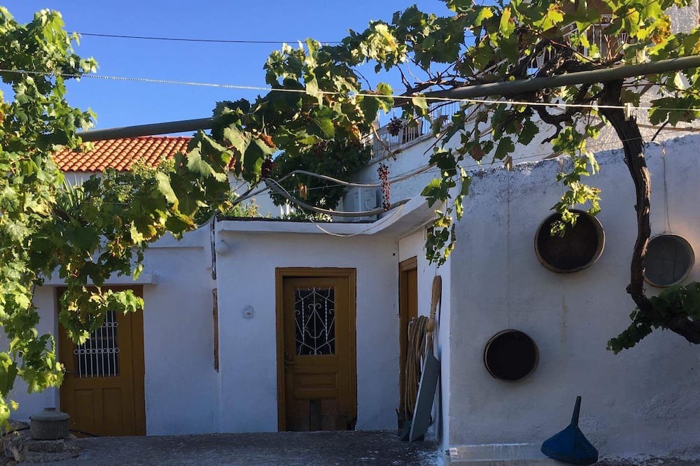 Photo of Outdoor in Molaoi