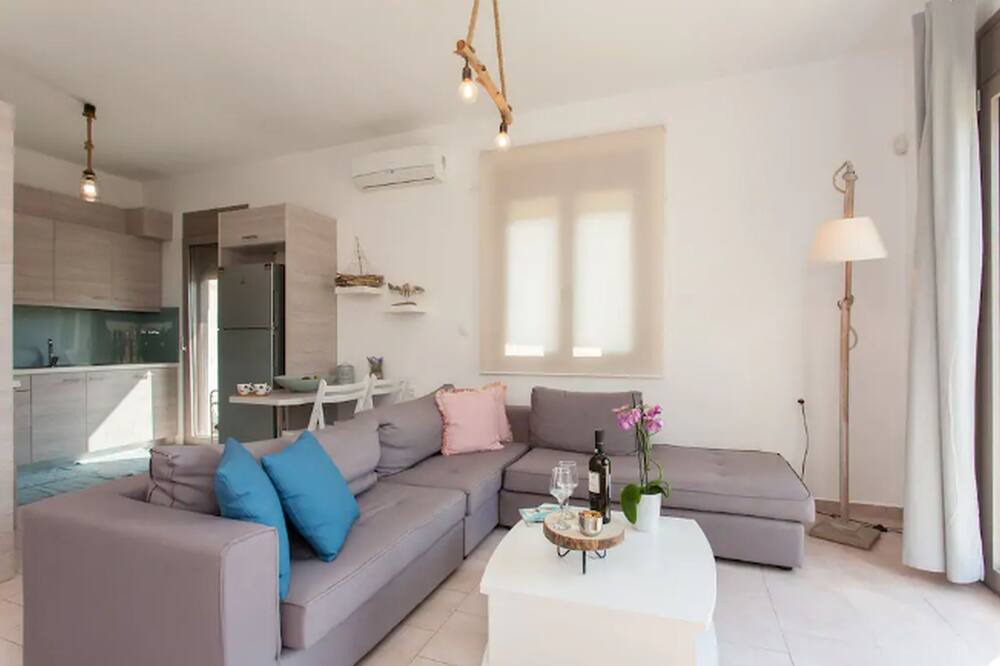 Photo of Livingroom in Gerani