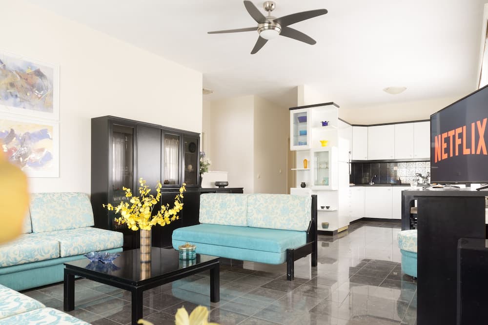 Photo of Bedroom in Gomati