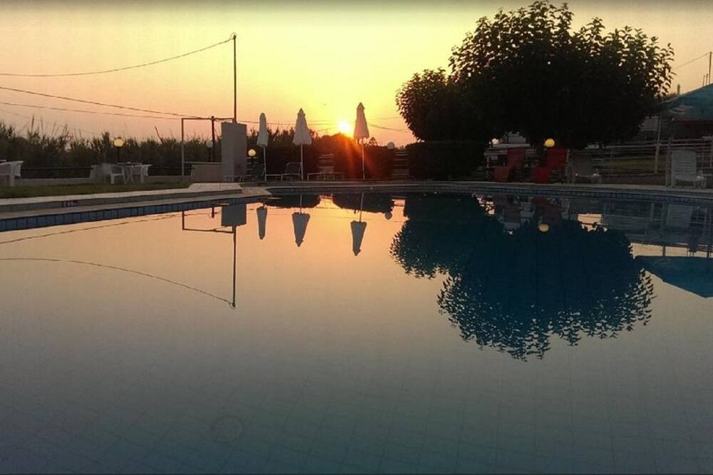 Photo of Outdoor in Gerani