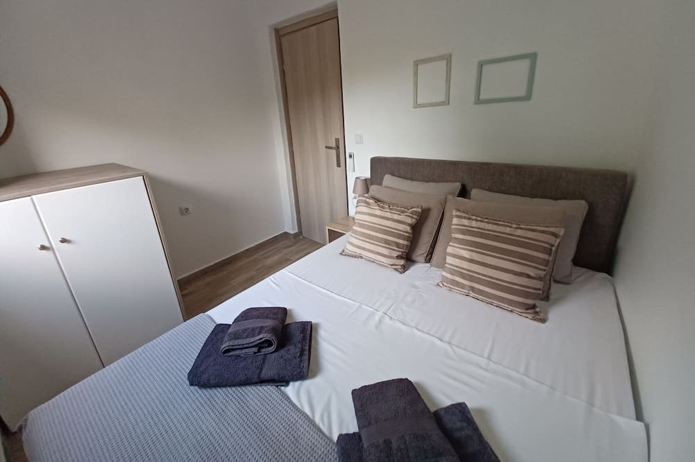 Photo of Bedroom in Katakolo