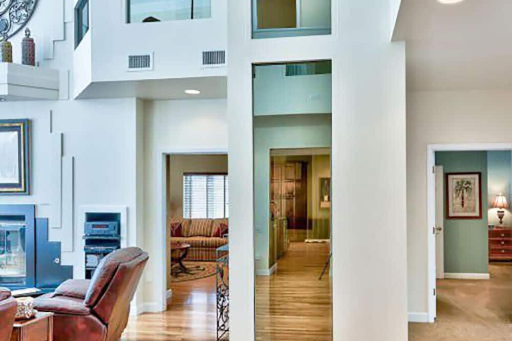 Photo of Others in Holiday Isle