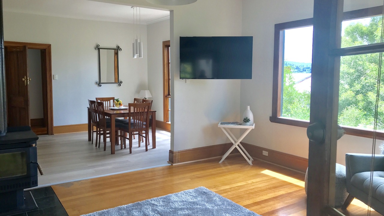 Photo of Livingroom in Launceston CBD