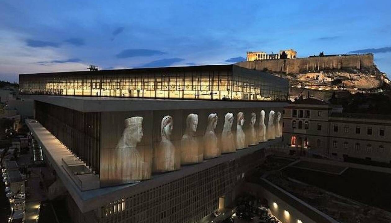 Photo of Buildings in Mets