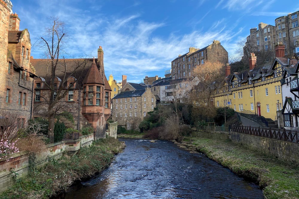 Photo of Others in Bruntsfield