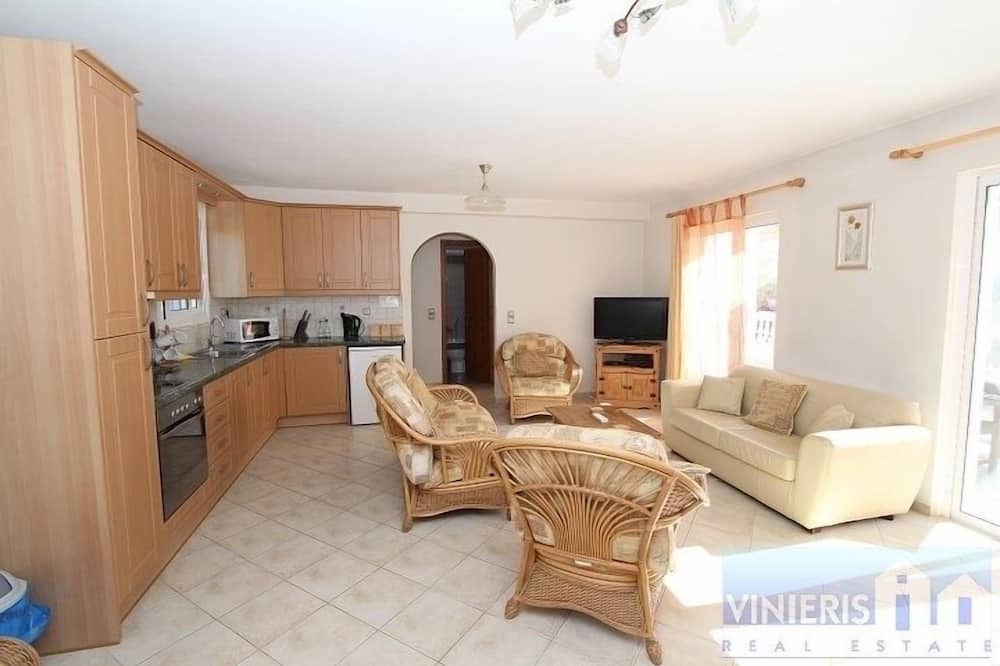 Photo of Livingroom in Kerameies