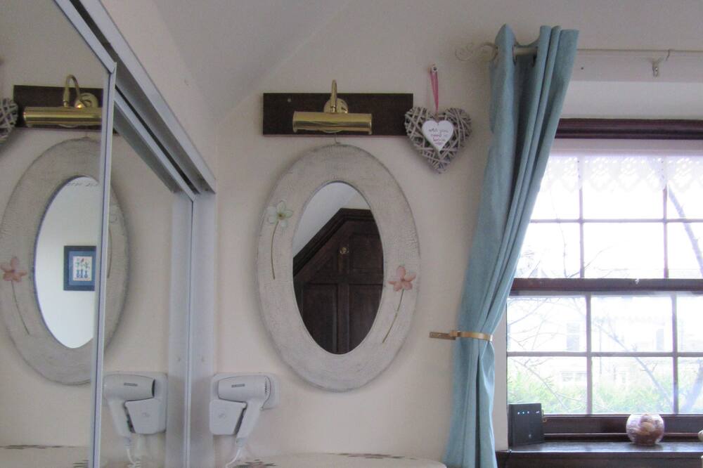 Photo of Bedroom in Pitlochry