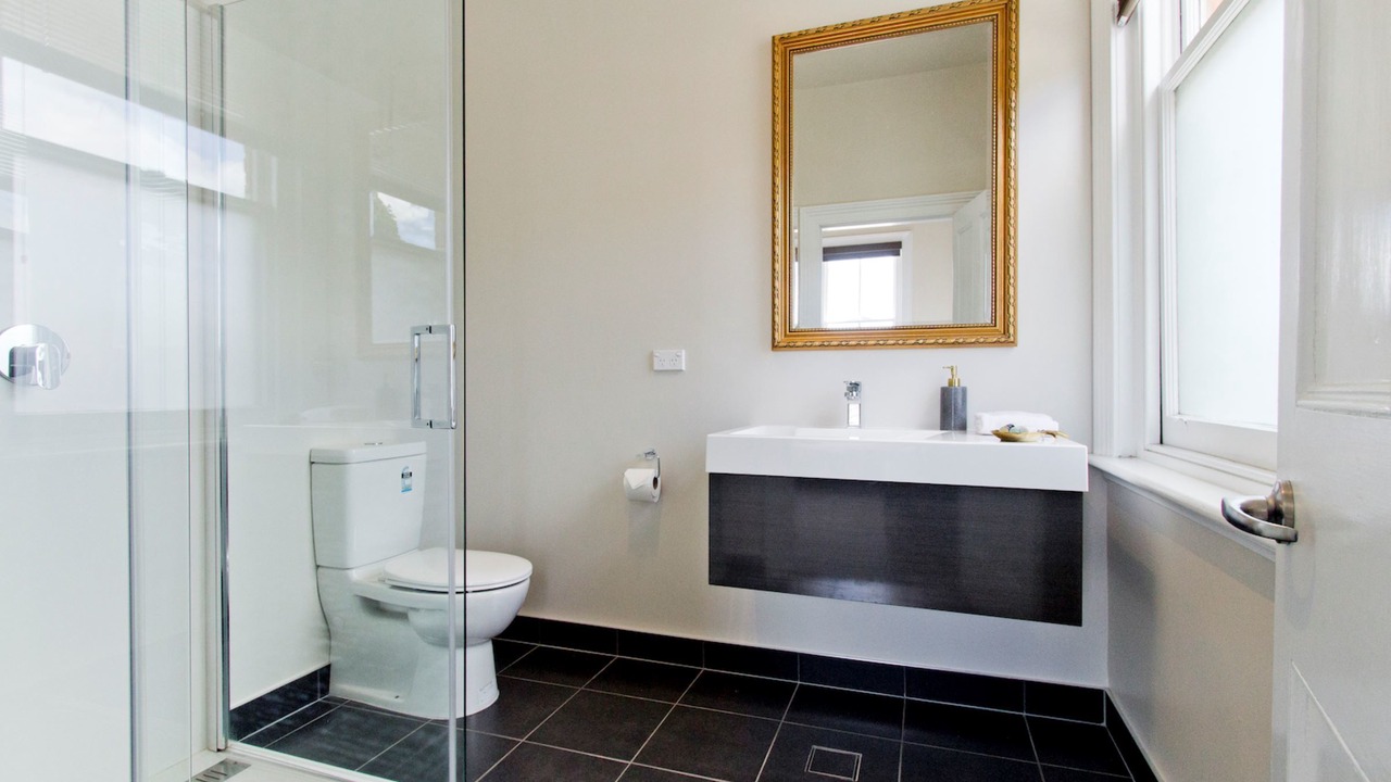 Photo of Bathroom in Deloraine