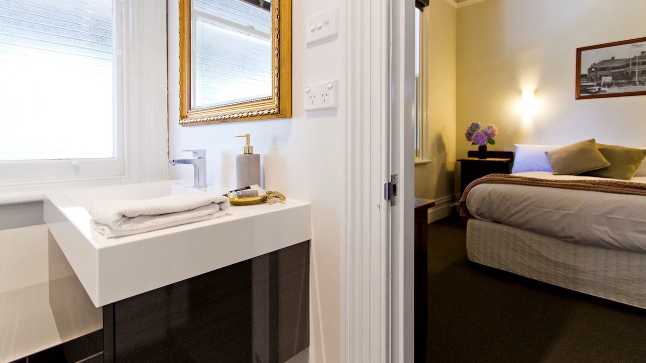 Photo of Bathroom in Deloraine