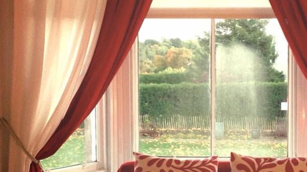 Photo of Bedroom in Roslin