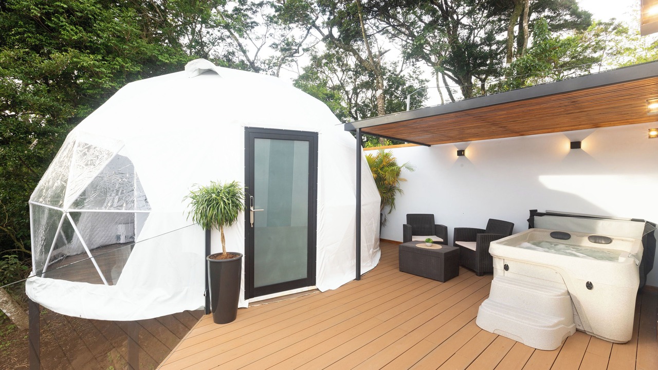 Photo of Patio Balcony in Sierra