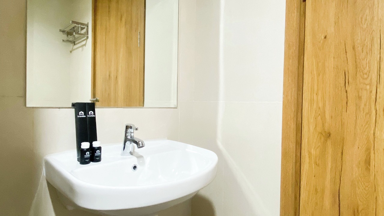 Photo of Bathroom in Duren Sawit