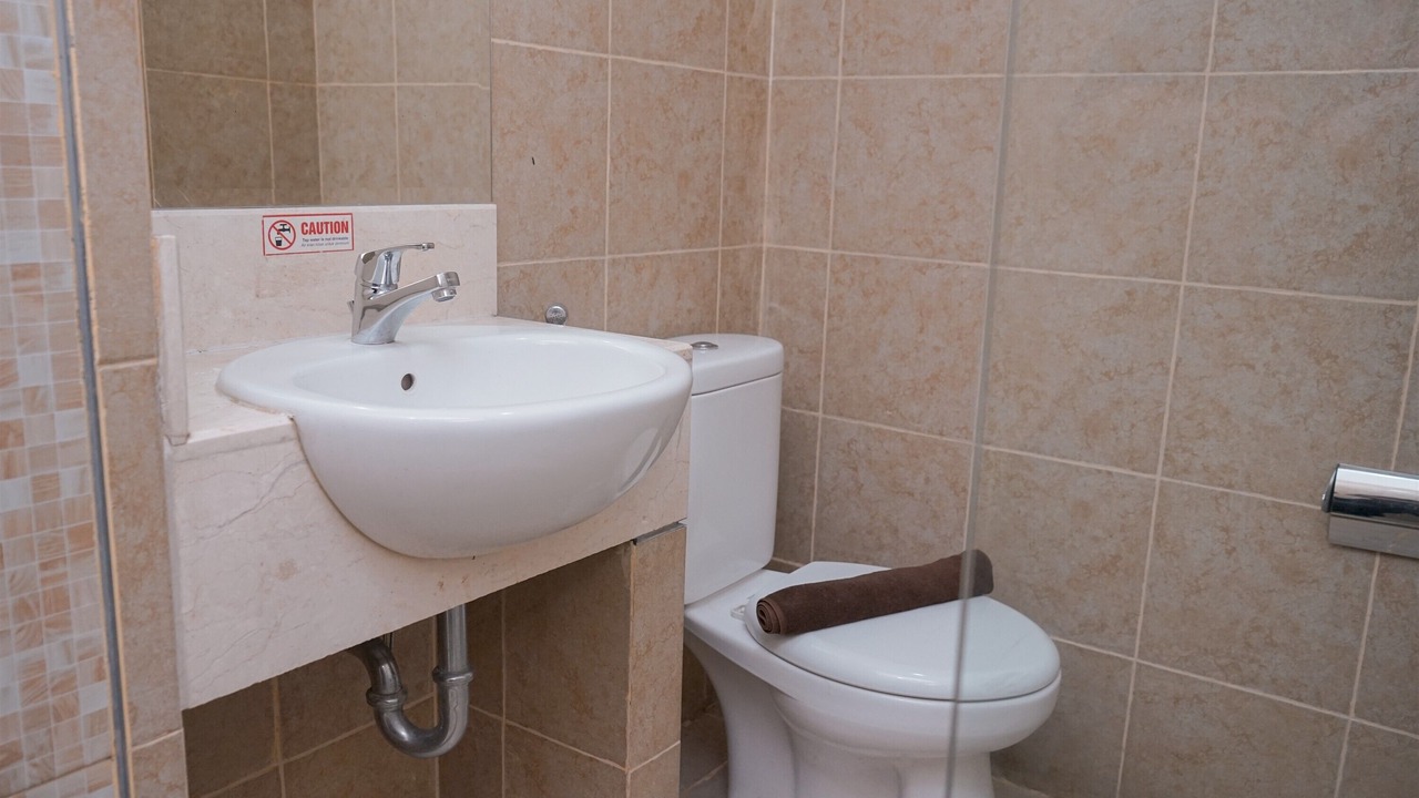 Photo of Bathroom in Panunggangan Utara